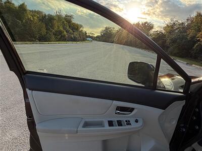 2012 Subaru Impreza 2.0i Premium   - Photo 21 - Midlothian, IL 60445