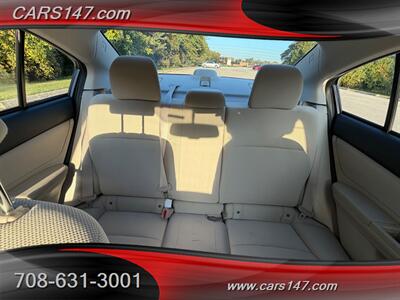 2012 Subaru Impreza 2.0i Premium   - Photo 11 - Midlothian, IL 60445