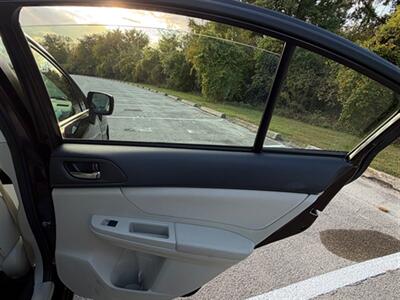 2012 Subaru Impreza 2.0i Premium   - Photo 24 - Midlothian, IL 60445