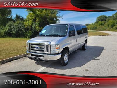 2013 Ford E-350 SD XLT   - Photo 1 - Midlothian, IL 60445