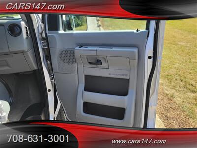 2013 Ford E-350 SD XLT   - Photo 19 - Midlothian, IL 60445