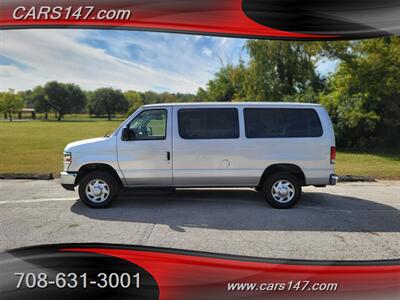 2013 Ford E-350 SD XLT   - Photo 2 - Midlothian, IL 60445