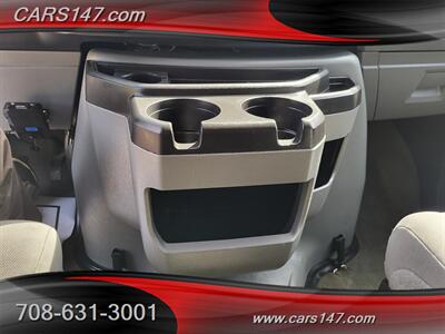 2013 Ford E-350 SD XLT   - Photo 17 - Midlothian, IL 60445
