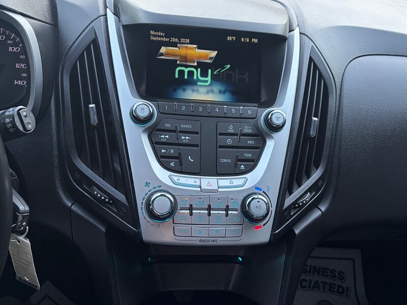 2013 Chevrolet Equinox LT - Photo 14 - Midlothian, IL 60445