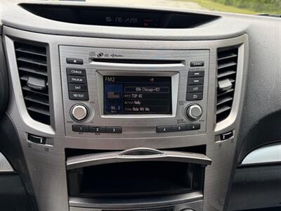 2014 Subaru Outback 2.5i Premium - Photo 13 - Midlothian, IL 60445