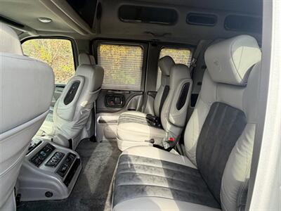 2014 GMC Savana 1500   - Photo 20 - Midlothian, IL 60445