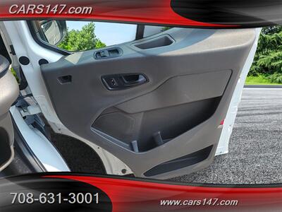 2021 Ford Transit 250   - Photo 18 - Midlothian, IL 60445