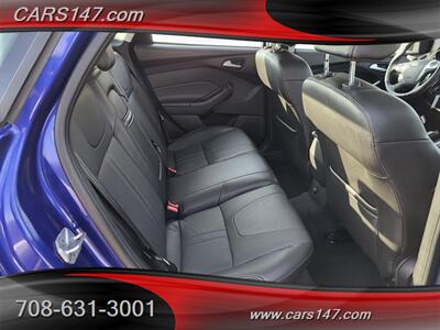 2013 Ford Focus SE - Photo 12 - Midlothian, IL 60445