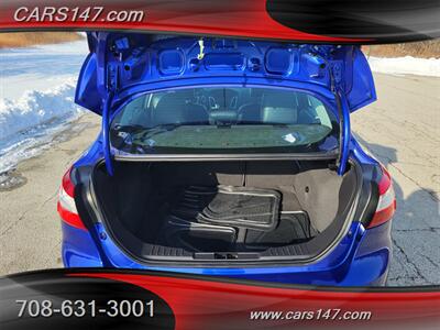 2013 Ford Focus SE - Photo 9 - Midlothian, IL 60445