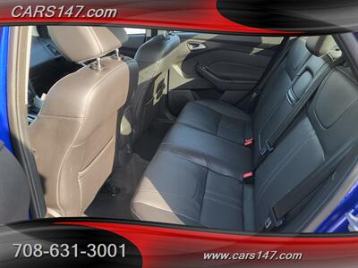 2013 Ford Focus SE - Photo 13 - Midlothian, IL 60445