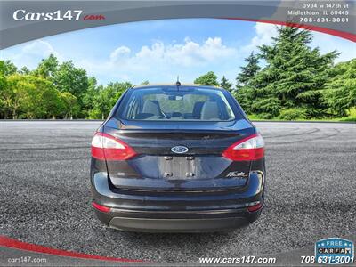 2015 Ford Fiesta SE   - Photo 4 - Midlothian, IL 60445