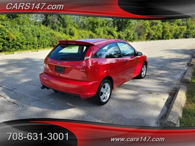 2006 Ford Focus ZX3 SES   - Photo 6 - Midlothian, IL 60445