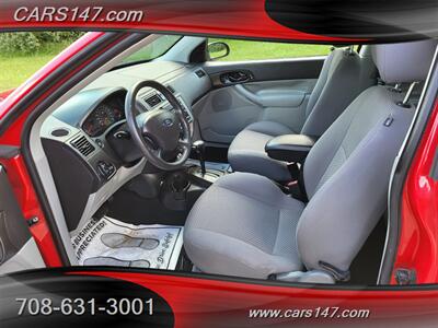 2006 Ford Focus ZX3 SES   - Photo 11 - Midlothian, IL 60445