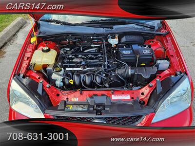 2006 Ford Focus ZX3 SES   - Photo 10 - Midlothian, IL 60445