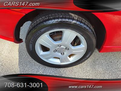 2006 Ford Focus ZX3 SES   - Photo 27 - Midlothian, IL 60445