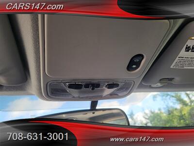 2006 Ford Focus ZX3 SES   - Photo 18 - Midlothian, IL 60445
