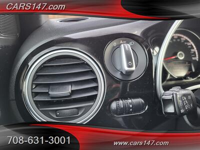 2016 Volkswagen Beetle Convertible 1.8T SE PZEV   - Photo 18 - Midlothian, IL 60445