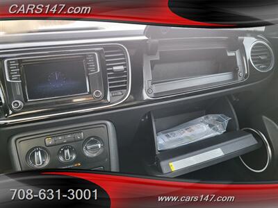 2016 Volkswagen Beetle Convertible 1.8T SE PZEV   - Photo 21 - Midlothian, IL 60445