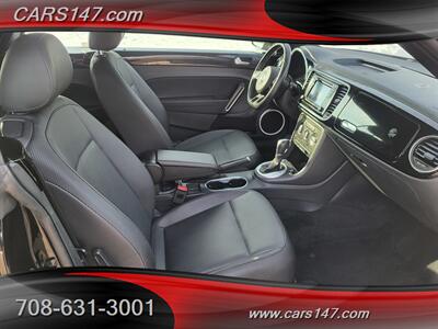 2016 Volkswagen Beetle Convertible 1.8T SE PZEV   - Photo 12 - Midlothian, IL 60445