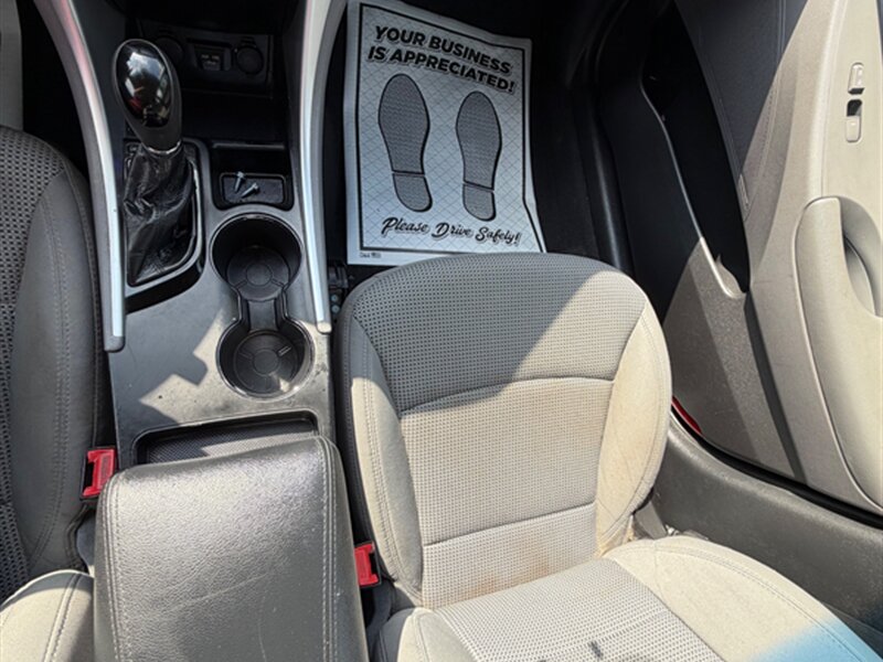 2011 Hyundai SONATA GLS - Photo 15 - Midlothian, IL 60445