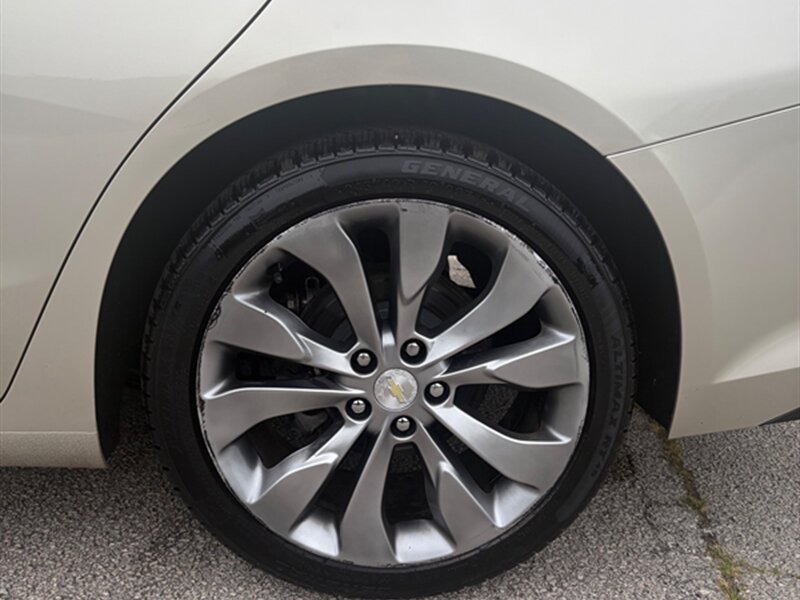 2016 Chevrolet Malibu Premier - Photo 27 - Midlothian, IL 60445
