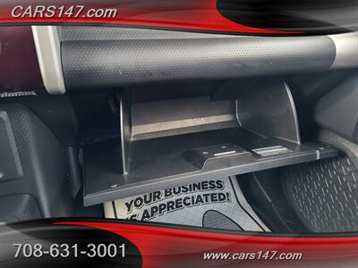 2007 Toyota FJ Cruiser   - Photo 22 - Midlothian, IL 60445