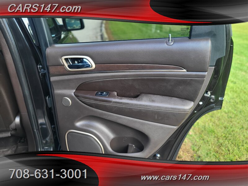 2015 Jeep Grand Cherokee Summit photo 18