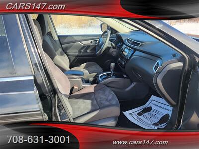 2016 Nissan Rogue SV   - Photo 12 - Midlothian, IL 60445
