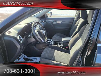 2016 Nissan Rogue SV   - Photo 11 - Midlothian, IL 60445