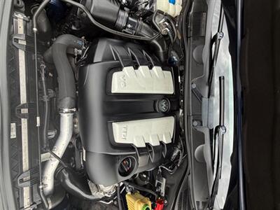 2012 Volkswagen Touareg TDI Lux - Photo 32 - Midlothian, IL 60445