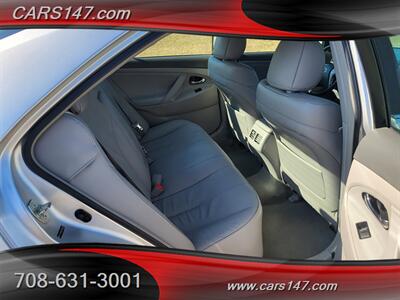 2009 Toyota Camry Hybrid   - Photo 14 - Midlothian, IL 60445