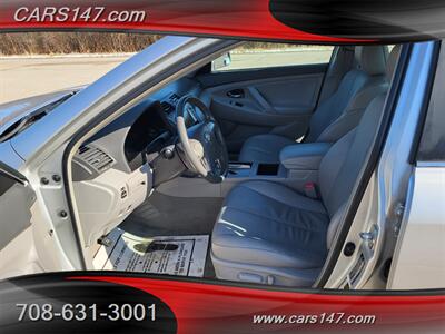 2009 Toyota Camry Hybrid   - Photo 11 - Midlothian, IL 60445