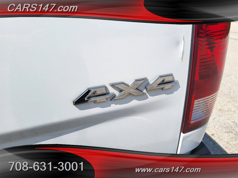2014 Ram 1500 SLT photo 22