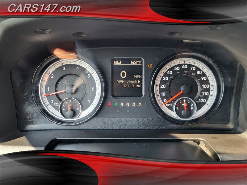 2014 Ram 1500 SLT photo 20