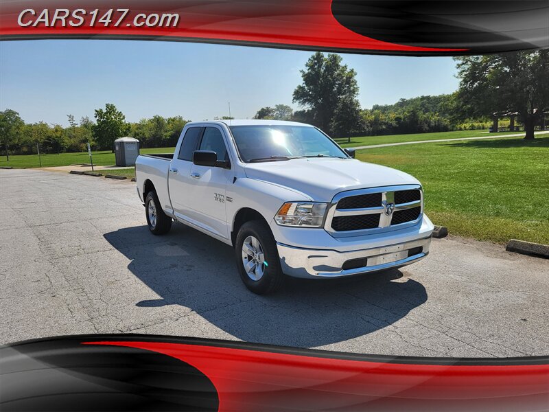 2014 Ram 1500 SLT photo 4