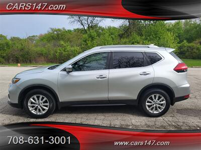 2017 Nissan Rogue SV   - Photo 3 - Midlothian, IL 60445