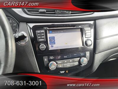 2017 Nissan Rogue SV   - Photo 18 - Midlothian, IL 60445