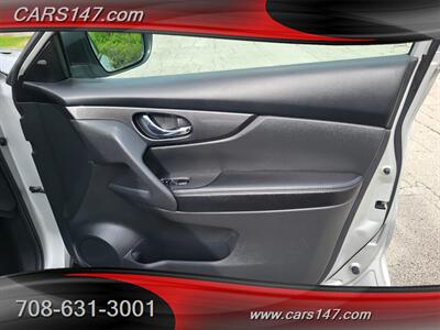 2017 Nissan Rogue SV   - Photo 27 - Midlothian, IL 60445