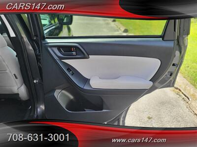 2014 Subaru Forester 2.5i Premium   - Photo 14 - Midlothian, IL 60445