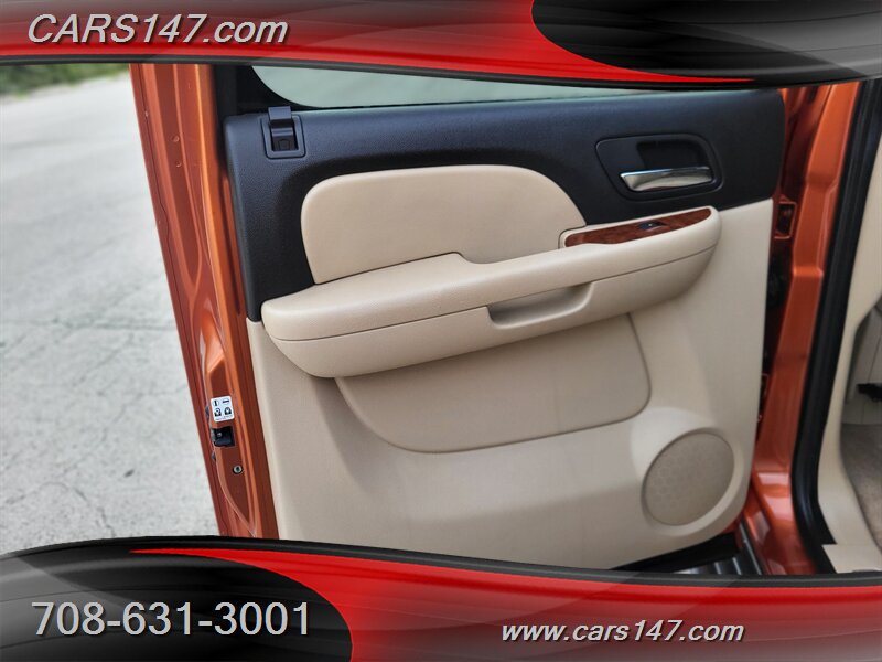 2007 Chevrolet Avalanche LT photo 16