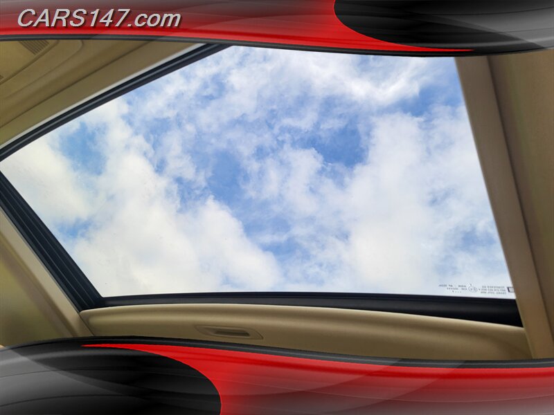 2007 Chevrolet Avalanche LT photo 22