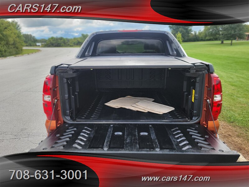 2007 Chevrolet Avalanche LT photo 8