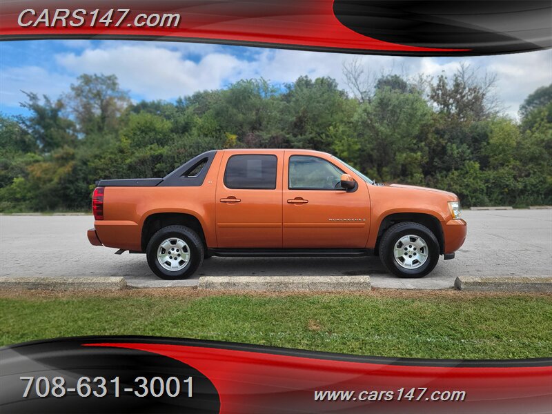 2007 Chevrolet Avalanche LT photo 4