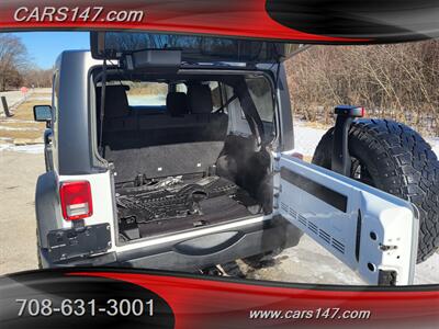 2015 Jeep Wrangler Unlimited Sport - Photo 10 - Midlothian, IL 60445