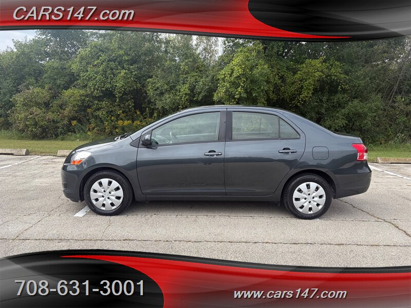 2011 Toyota Yaris - Photo 2 - Midlothian, IL 60445