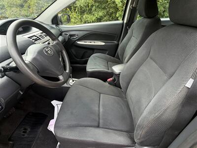 2011 Toyota Yaris - Photo 15 - Midlothian, IL 60445