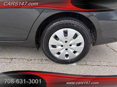 2011 Toyota Yaris - Photo 26 - Midlothian, IL 60445