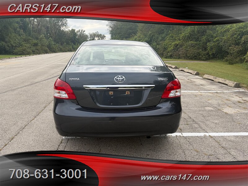 2011 Toyota Yaris - Photo 4 - Midlothian, IL 60445