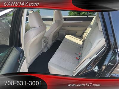 2013 Subaru Outback 2.5i Premium   - Photo 10 - Midlothian, IL 60445