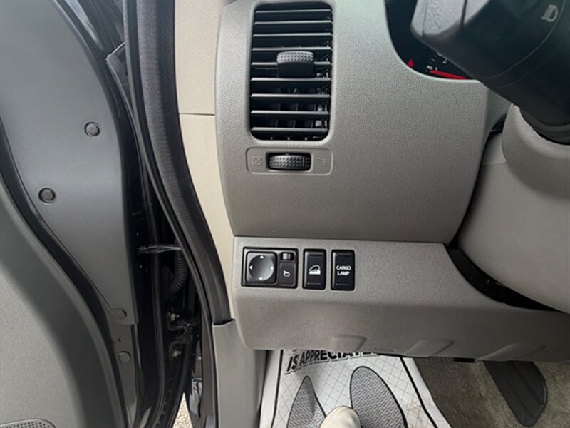 2016 Nissan Frontier SV - Photo 17 - Midlothian, IL 60445